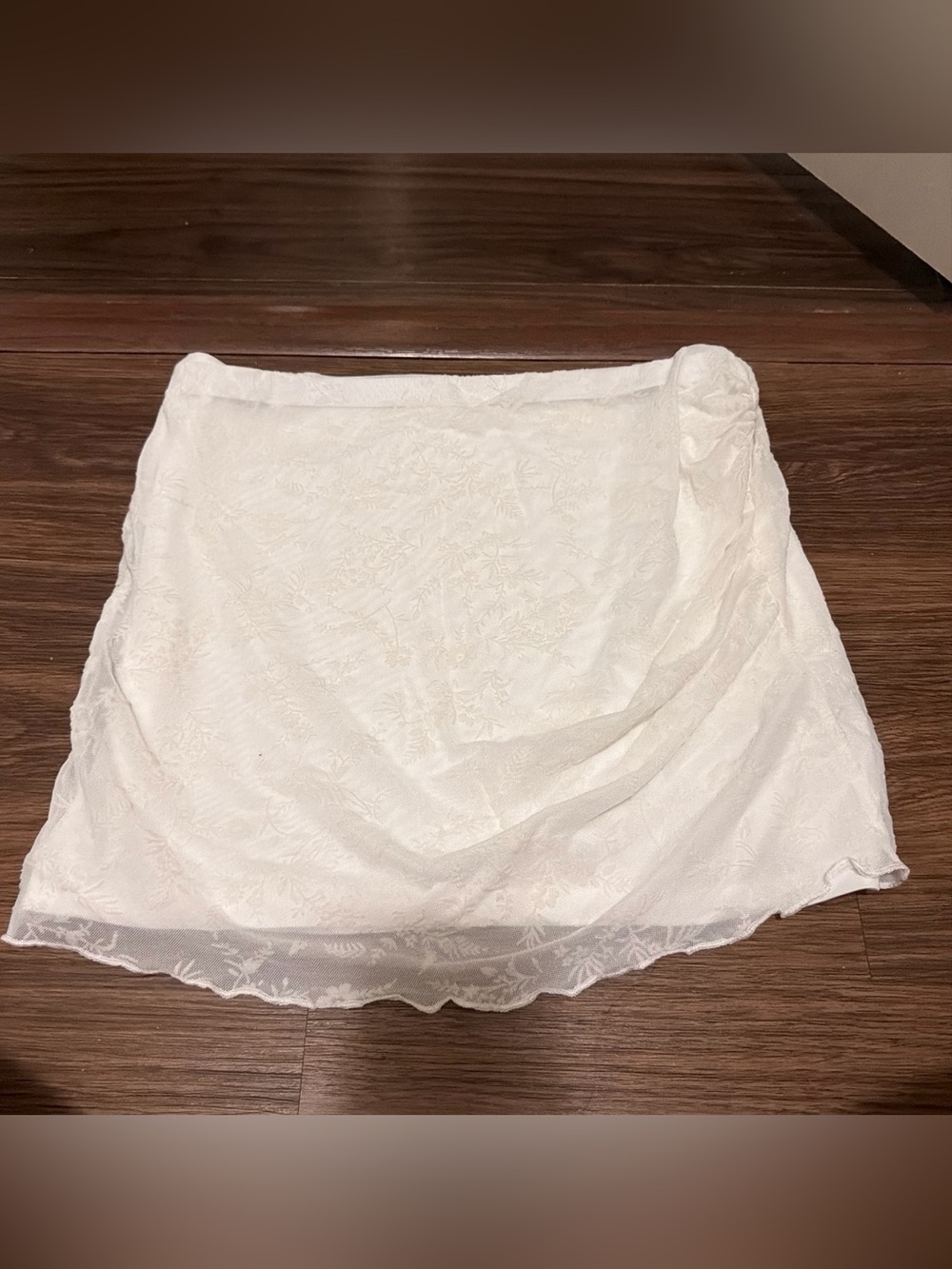 SHEIN White Lace Mini Skirt - Floral Overlay